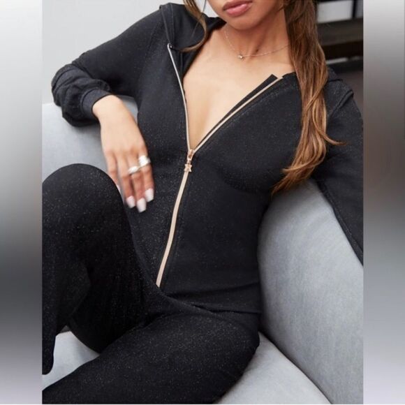 Savage Fenty Sleep & Shine Hooded Onesie Black S - Picture 1 of 5